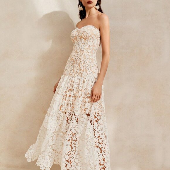 White Elegant Women's Heavy-Embroidered Lace Strapless Romantic Floral Dress - Picture 6 of 7